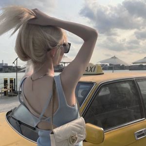 大鸡巴操骚货免费视频
